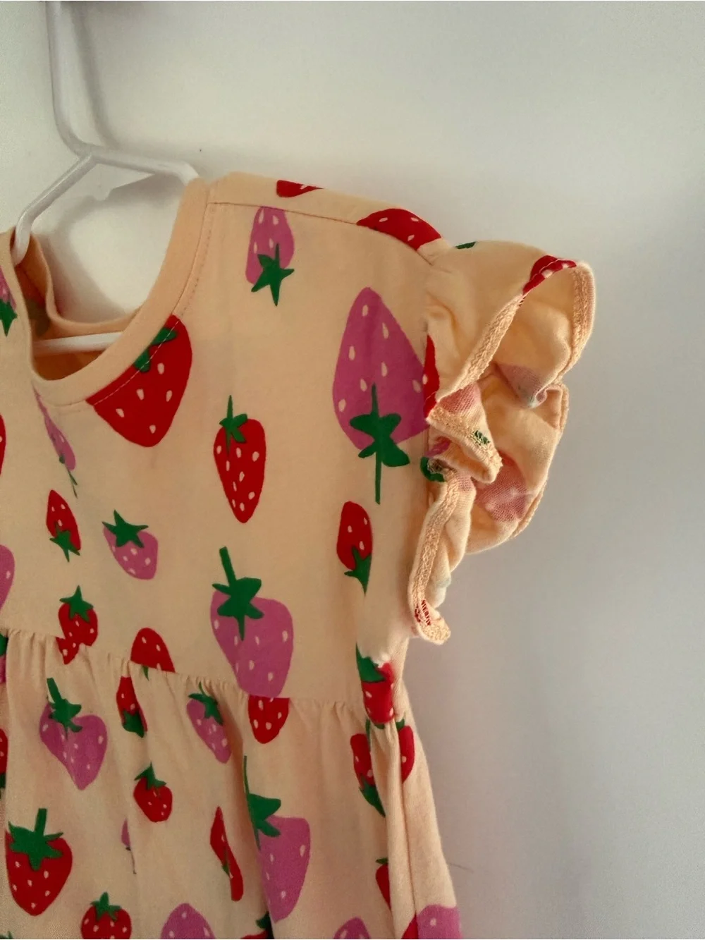 Old Navy Peach Short-Sleeve Strawberry Print Top